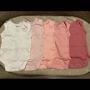 Newborn honest baby 5 pack tank onesies